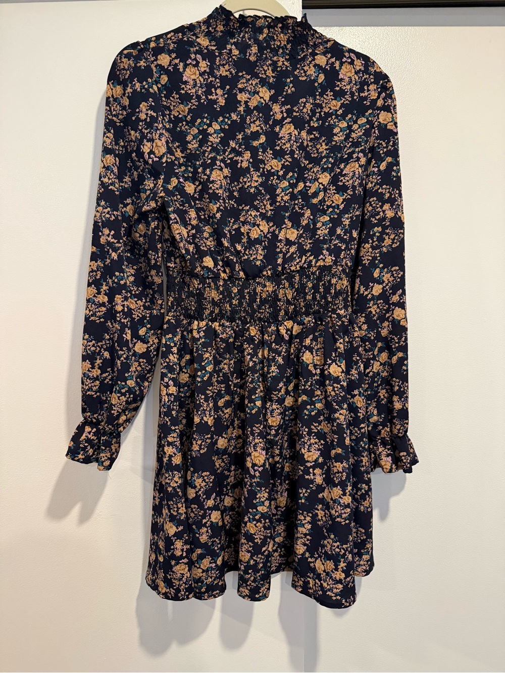 Navy Floral Long-Sleeve Smocked Waist Dress size Large